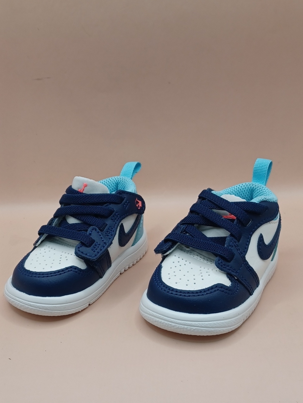 Nike Jordan 1 Low Alt Sneaker-Blue/White Youth Size 3C US DR9747-149